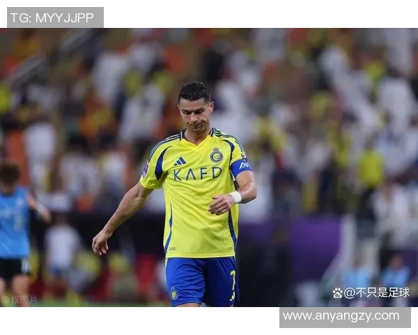 足球明星转会潮揭秘那些令人震惊的出走故事与背后原因